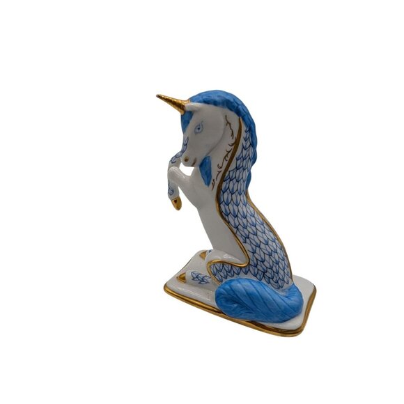 Porcelain Unicorn Figurine By The Franklin Mint 1991 Blue & White With Gold Acce - Picture 11 of 11